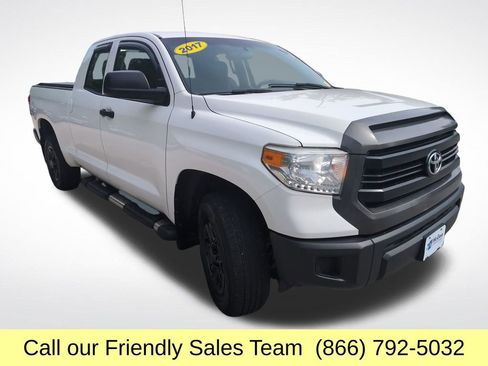 Used 2017 Toyota Tundra SR AWD/4WD image 9
