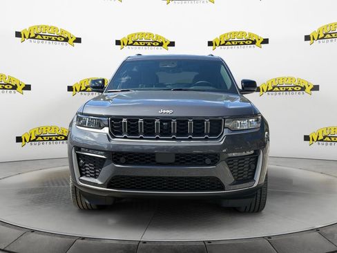 New 2026 Jeep Grand Cherokee L Limited w/ Luxury Tech Group II RWD image 8