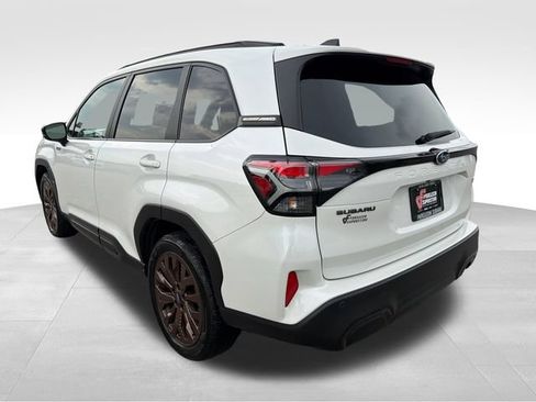 Used 2025 Subaru Forester Sport AWD/4WD image 5