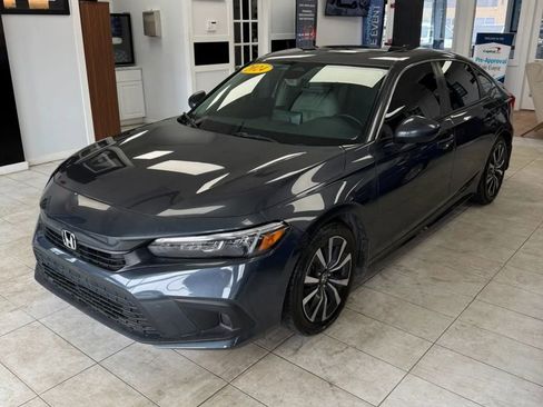 Used 2024 Honda Civic EX image 1
