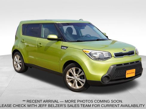 Used 2015 Kia Soul + FWD image 1