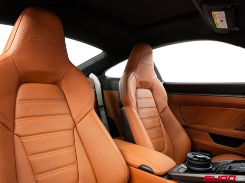 Used 2026 Porsche 911 Turbo S image 40