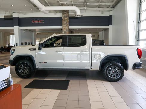 New 2026 GMC Sierra 1500 AT4X AWD/4WD image 4