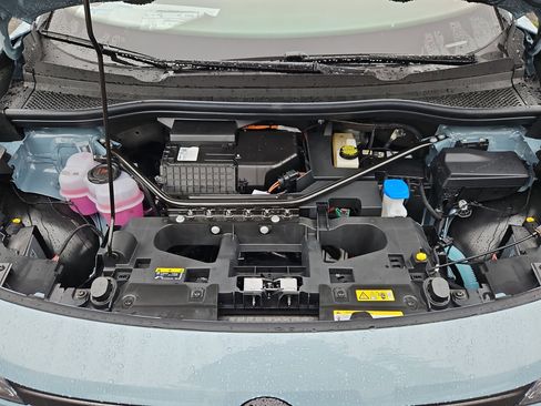 New 2026 Volkswagen ID.4 Pro S image 32