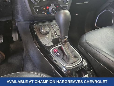 Used 2018 Jeep Compass Limited w/ Navigation Group AWD/4WD image 21