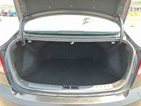 Used 2020 Hyundai Elantra Value Edition w/ Cargo Package (C1) FWD image 28