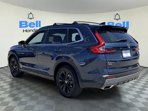 Used 2025 Honda CR-V Sport Touring image 3