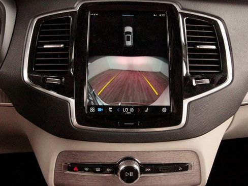 Used 2023 Volvo XC90 T8 Plus w/ Protection Package Premier image 37