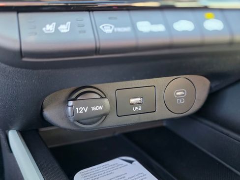 New 2026 Hyundai Elantra Limited FWD image 29