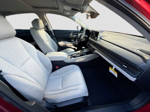 New 2025 Honda Accord SE image 22