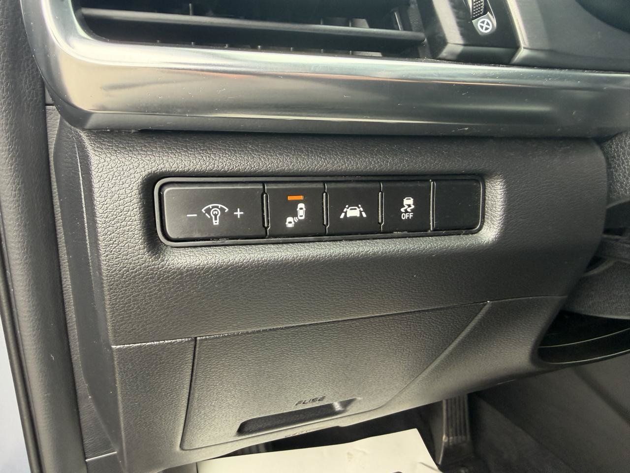 Used 2022 Kia Telluride LX AWD/4WD image 18