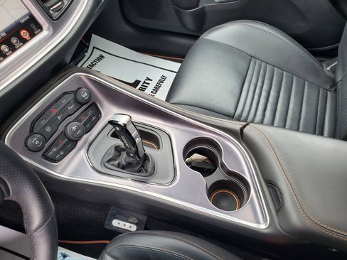 Used 2016 Dodge Challenger R/T Scat Pack image 38