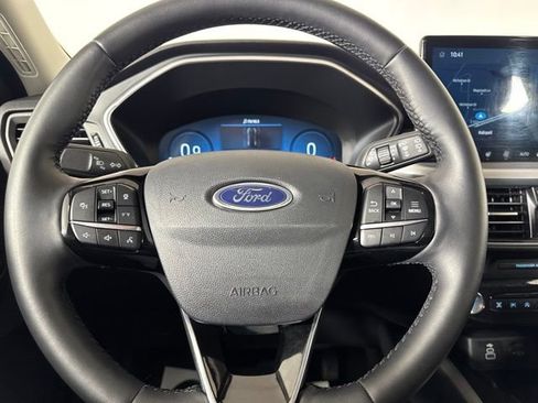 Used 2024 Ford Escape Platinum AWD/4WD image 19