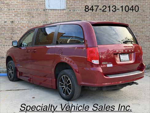 Used 2015 Dodge Grand Caravan R/T w/ Safety Sphere Group image 9