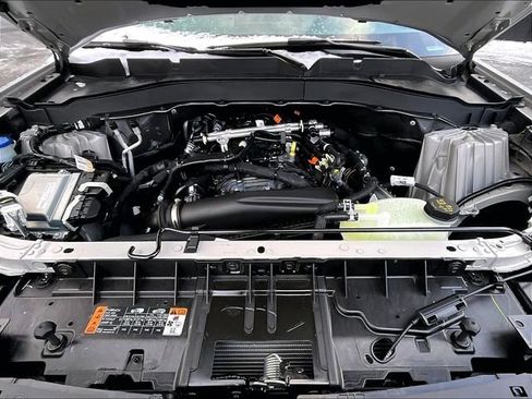 New 2026 Ford Explorer Active w/ Active Comfort Package image 12