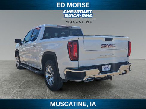 Used 2022 GMC Sierra 1500 SLT w/ SLT Premium Plus Package AWD/4WD image 3