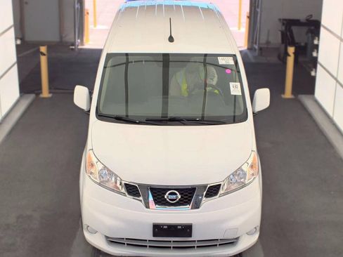 Used 2019 Nissan NV200 SV w/ Navigation Package FWD image 8