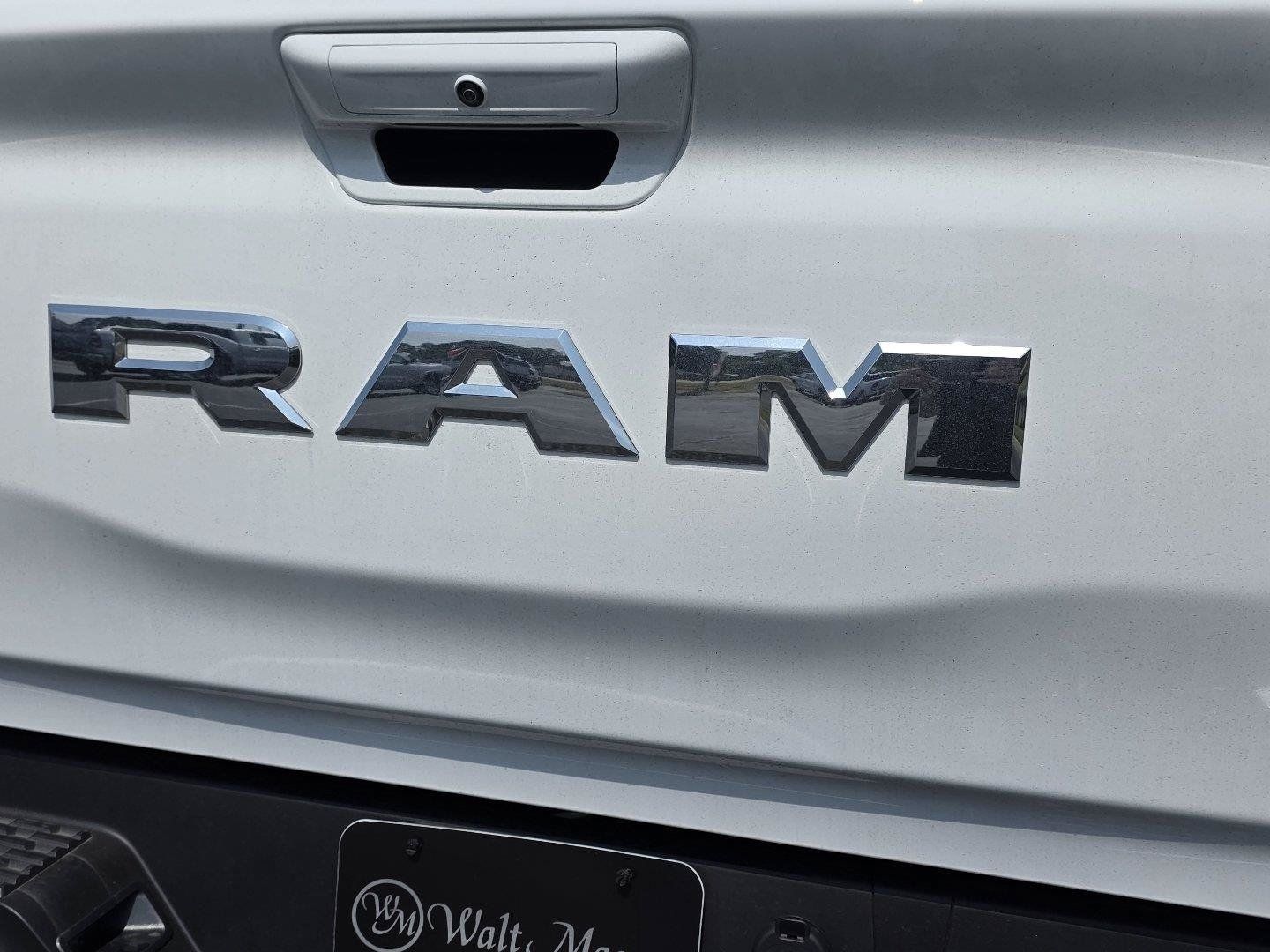 Used 2026 RAM 1500 Laramie AWD/4WD image 33