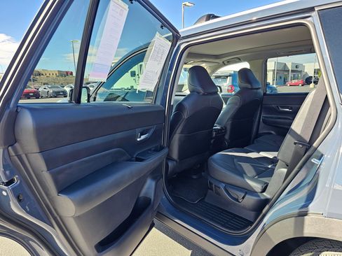 Used 2026 Toyota Grand Highlander Limited AWD/4WD image 15