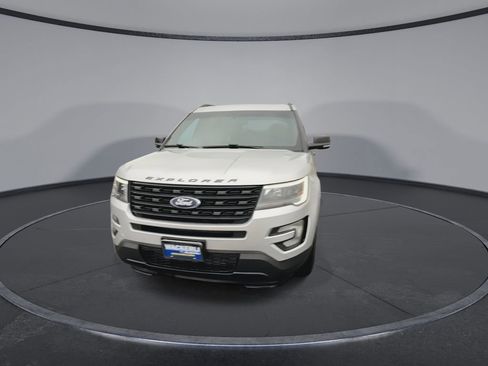 Used 2016 Ford Explorer Sport image 4