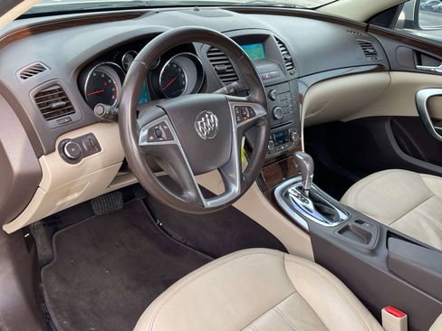 Used 2011 Buick Regal CXL w/ RL2 Preferred Equipment Group image 10