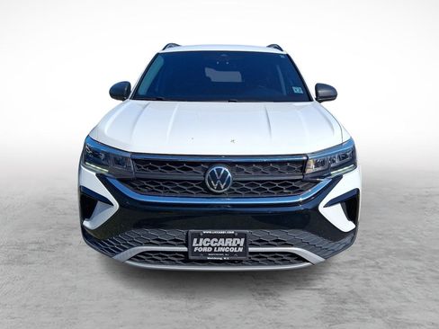 Used 2022 Volkswagen Taos S w/ IQ Drive S Package AWD/4WD image 8