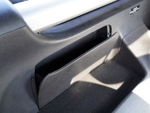 Used 2010 Nissan 370Z Touring w/ Sport Pkg image 54