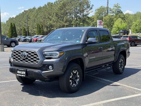 Used 2023 Toyota Tacoma TRD Off-Road AWD/4WD image 23