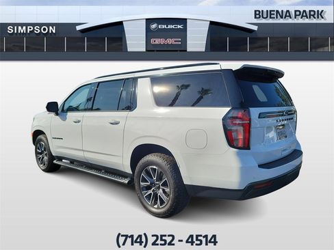 Used 2021 Chevrolet Suburban Z71 image 6