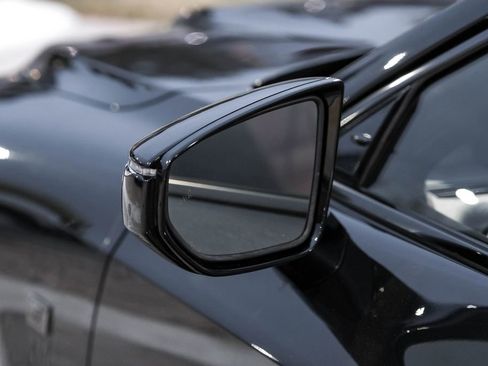 Used 2022 Lexus IS 500 image 45