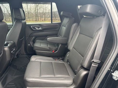 Used 2021 Chevrolet Tahoe Z71 w/ Luxury Package image 26