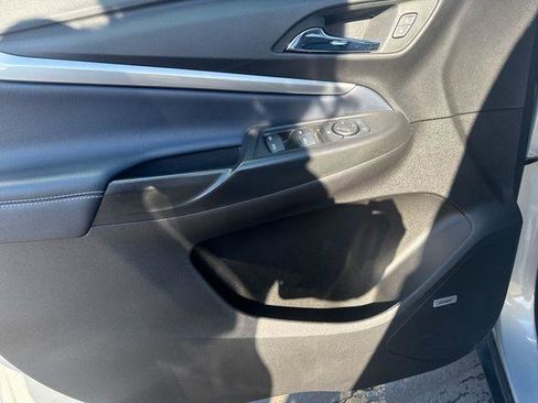 Used 2023 Chevrolet Bolt EUV Premier w/ Sun & Sound Package image 17