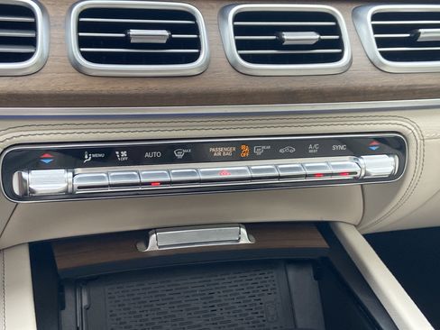 Certified 2025 Mercedes-Benz GLE 350 4MATIC image 33