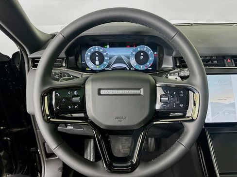 Used 2026 Land Rover Range Rover Evoque S AWD/4WD image 12