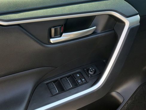 Certified 2024 Toyota RAV4 XLE w/ Convenience Package image 28