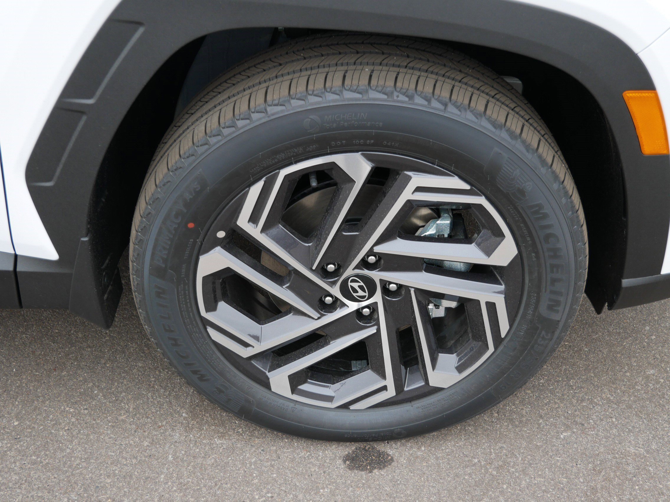 New 2026 Hyundai Tucson Limited AWD/4WD image 5