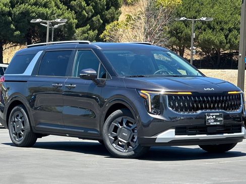 New 2026 Kia Carnival EX FWD image 2