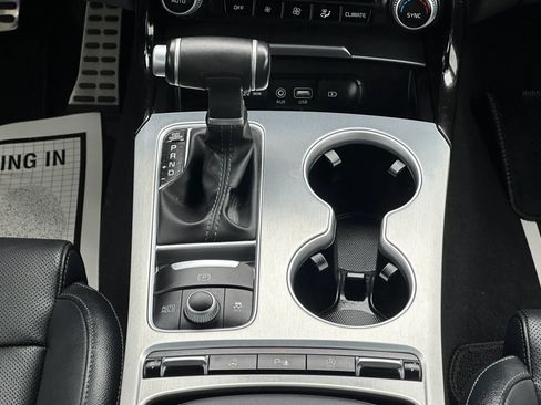 Used 2018 Kia Stinger GT AWD/4WD image 17