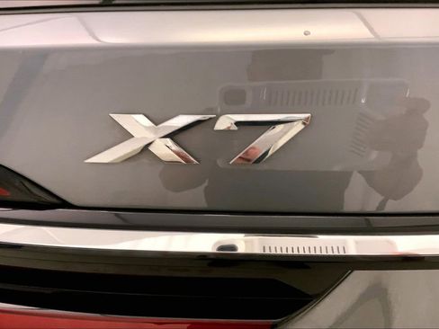 Certified 2024 BMW X7 xDrive40i w/ Executive Package AWD/4WD image 7