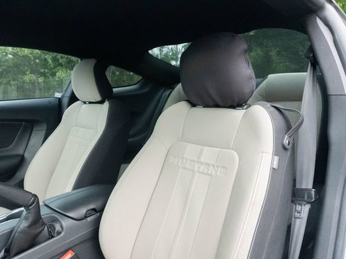 Used 2022 Ford Mustang Coupe RWD image 16