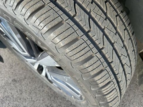 Used 2022 Nissan Pathfinder Platinum w/ Cargo Package image 9