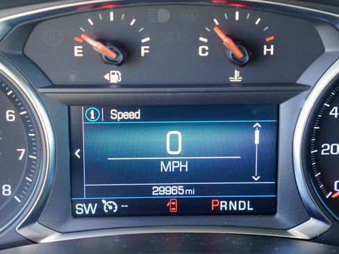 Used 2023 Chevrolet Equinox LT image 12