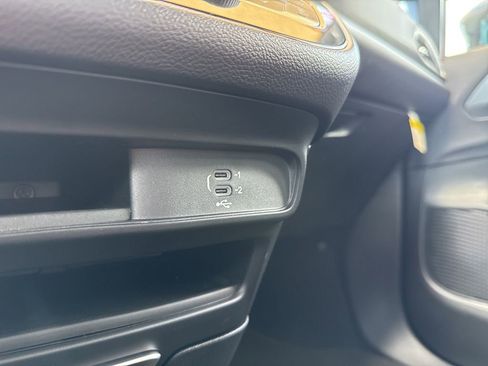 New 2026 Chrysler Voyager LX image 20