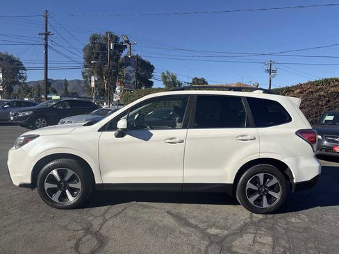 Used 2018 Subaru Forester 2.5i Limited image 4