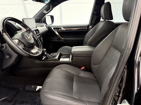 Used 2023 Lexus GX 460 Premium AWD/4WD image 17