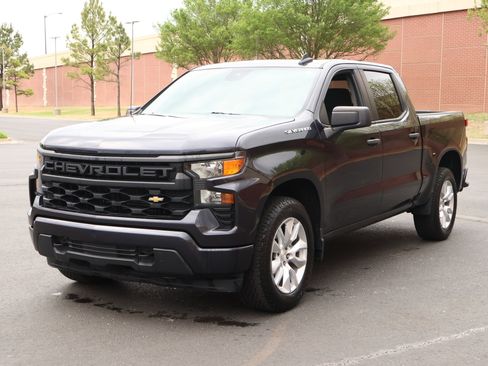 Used 2022 Chevrolet Silverado 1500 Custom image 25