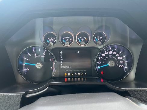 Used 2015 Ford F250 Platinum AWD/4WD image 18