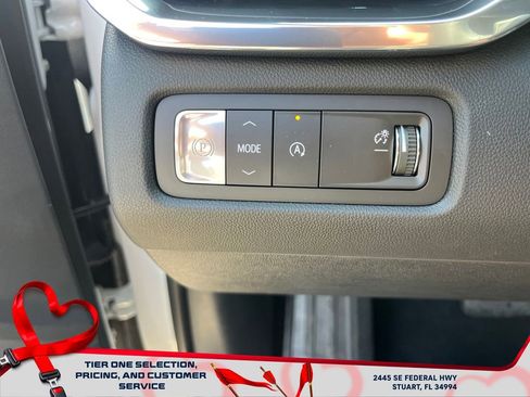 New 2026 GMC Acadia Elevation w/ Elevation Premium Package image 17