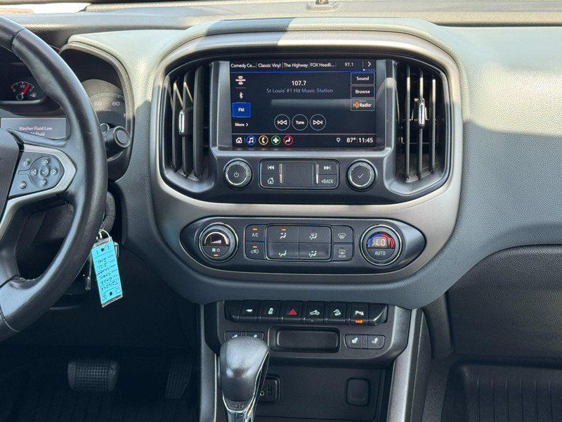 Used 2022 Chevrolet Colorado Z71 AWD/4WD image 13