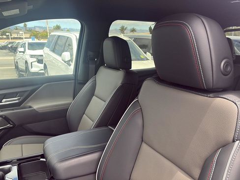 Used 2026 Chevrolet Silverado EV Trail Boss AWD/4WD image 17